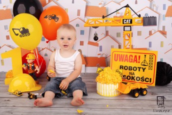 Sesja urodzinowa Cake Smash Olka