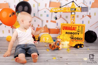 Sesja urodzinowa Cake Smash Olka