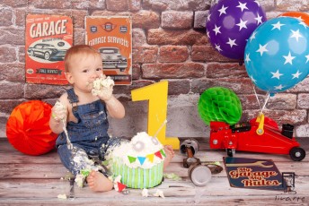 Sesja urodzinowa Cake Smash Kuby 2018