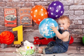 Sesja urodzinowa Cake Smash Kuby 2018